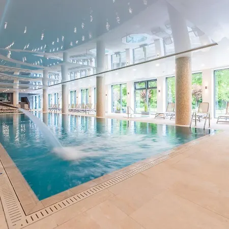 Lazar Nadmorskie Tarasy 아파트